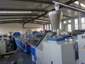 磨粉設(shè)備 廣東購(gòu)買磨粉設(shè)備廠家 持力久機(jī)械制造